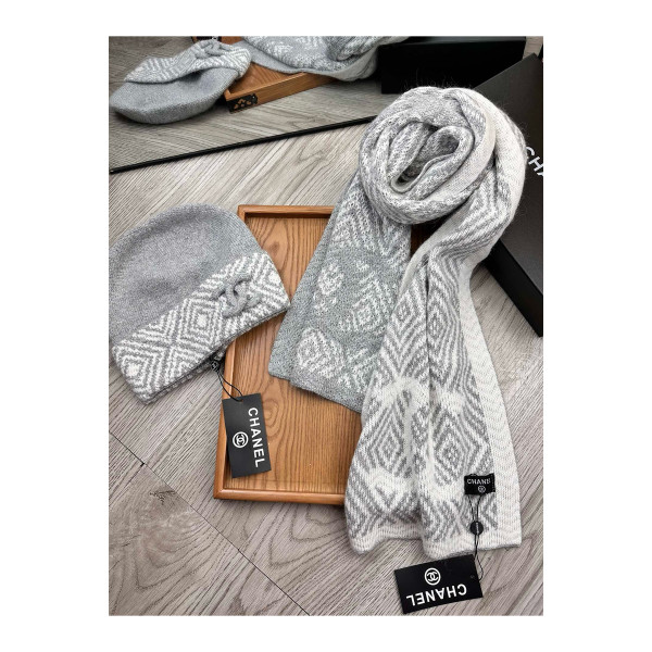Chanel, Women's Beanie Set, Grey