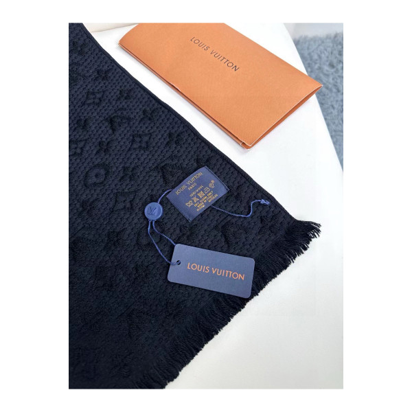 Louis Vuitton, Women's Scarve, Black