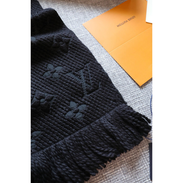 Louis Vuitton, Women's Scarve, Black