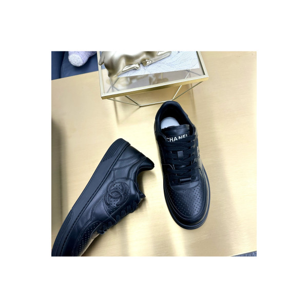 Chanel, Women's Sneaker, Black