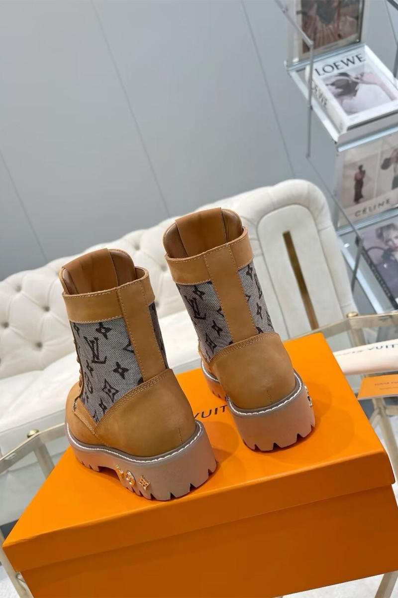 Louis Vuitton, Women's Boot, Camel