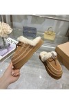 Ugg, Women's Slipper, Camel