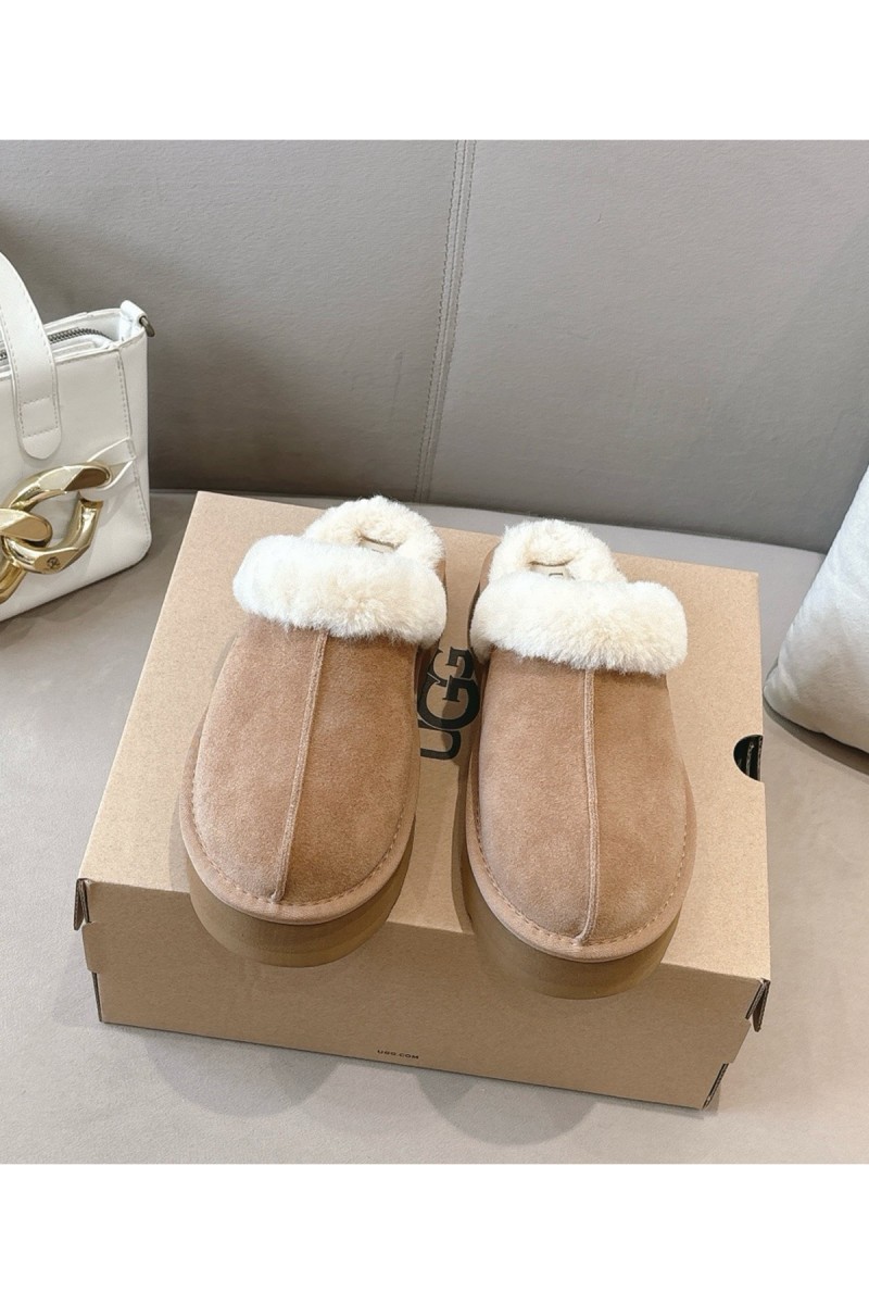 Ugg, Women's Slipper, Camel