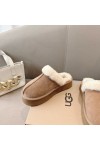 Ugg, Women's Slipper, Camel