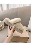 Ugg, Women's Slipper, Beige