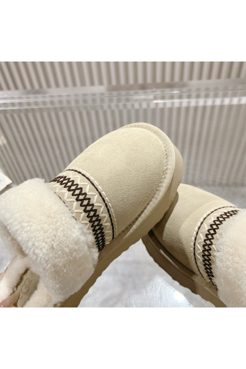 Ugg, Women's Slipper, Beige