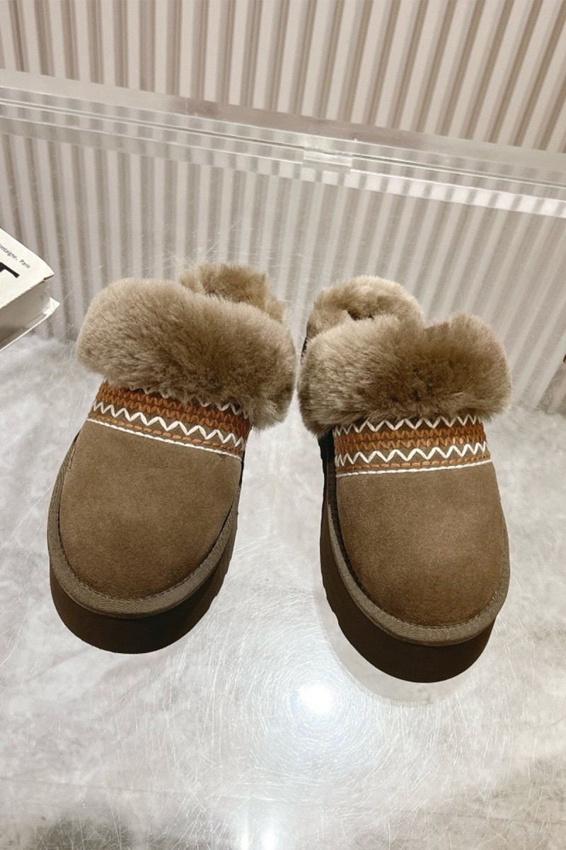 Ugg, Women's Slipper, Brown