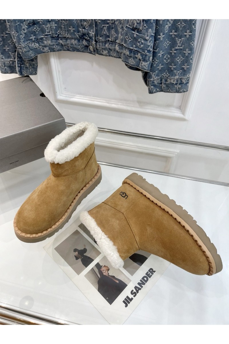 Ugg, Women's Boot, Camel