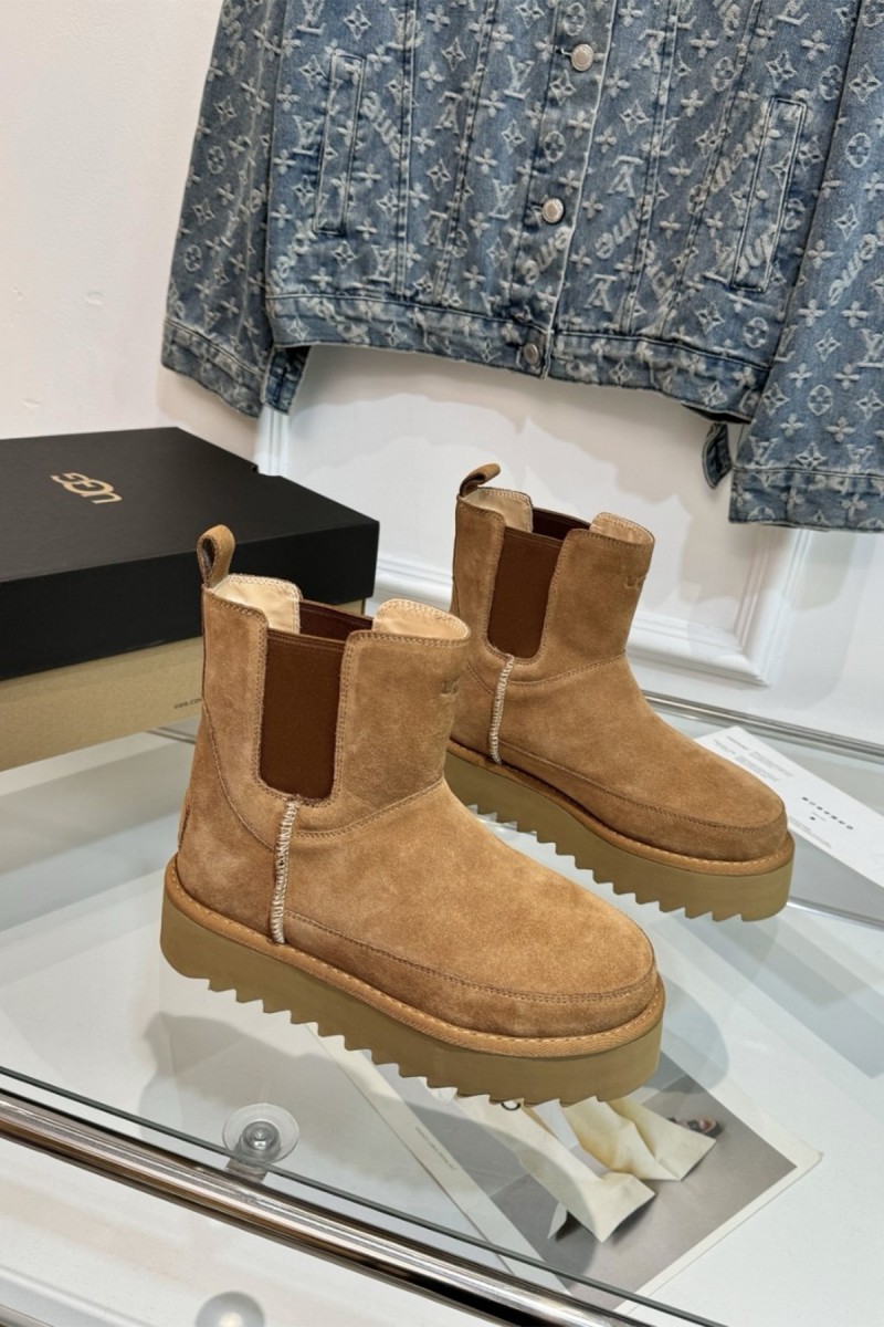 Ugg, Women's Boot, Camel