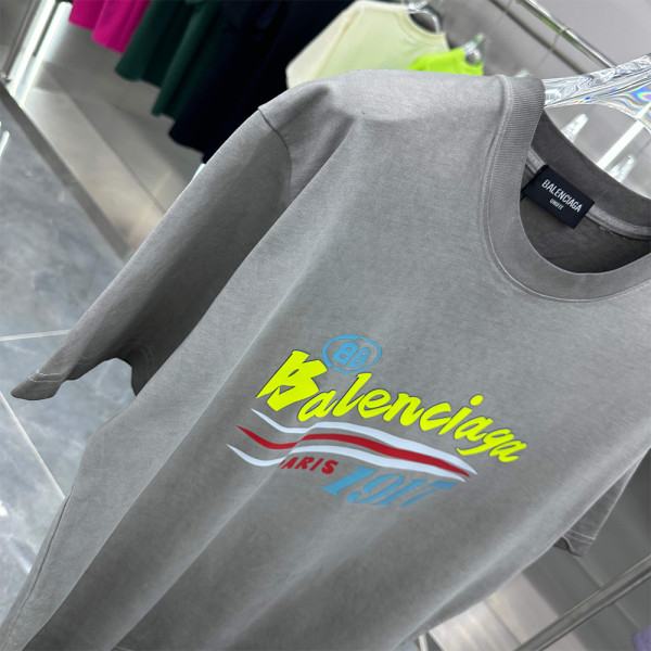 Balenciaga, Men's T-Shirt, Grey