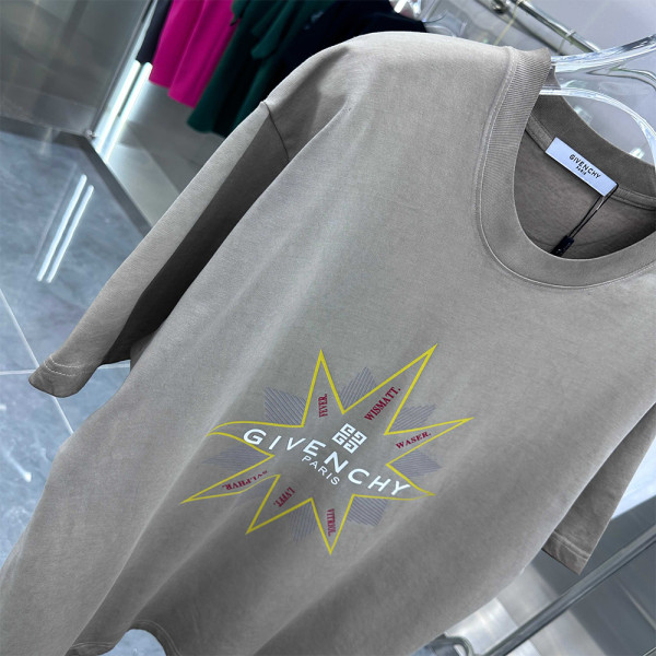 Givenchy, Men's T-Shirt, Grey
