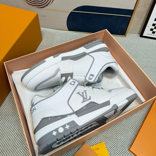 Louis Vuitton, Trainer, Men's Sneaker, White