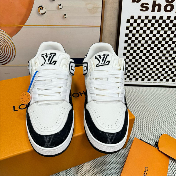 Louis Vuitton, Trainer, Men's Sneaker, White
