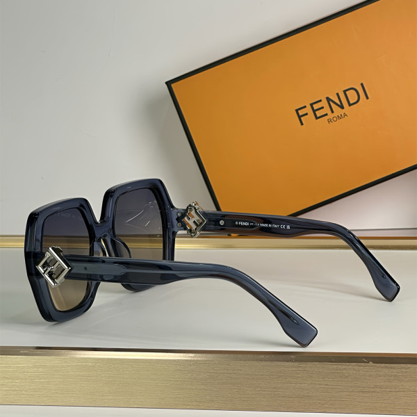 Fendi, Diamonds, Women's Sunglass