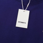 Vetements, Men's T-Shirt, Navy