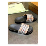 Burberry, Heren Slipper, Beige