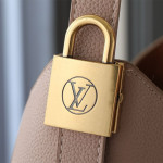 Louis Vuitton, Low Key Hobo, Women's Bag, Pink