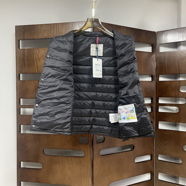 Moncler, Women's Vest, Black