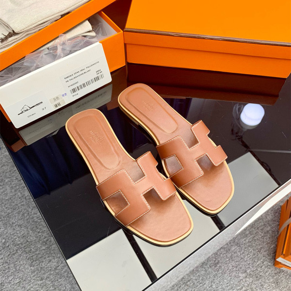 Hermes, Oran, Dames Slipper, Camel