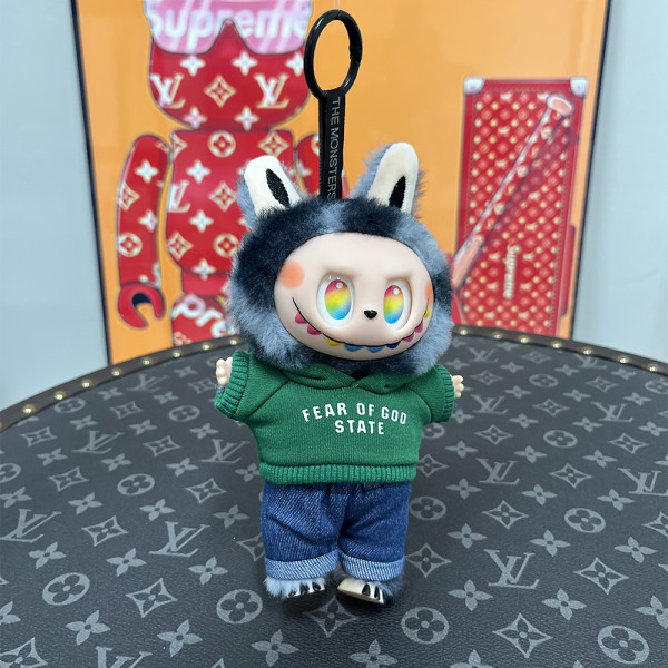 Labubu Monster, Outfit Fear Of God Overall