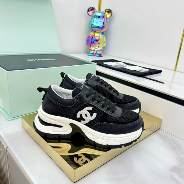 Chanel, Classic, Women's Sneaker, Black