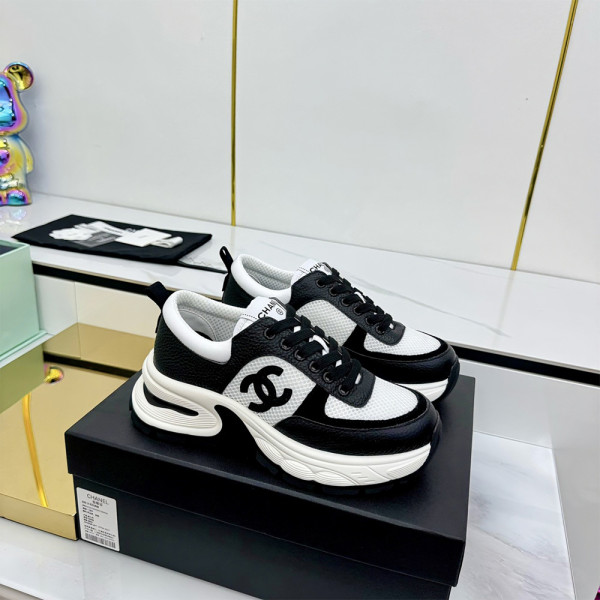 Chanel, Classic, Women's Sneaker, Black