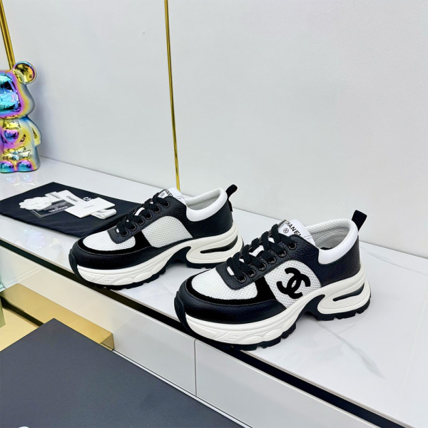 Chanel, Classic, Women's Sneaker, Black