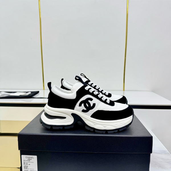 Chanel, Classic, Women's Sneaker, Black