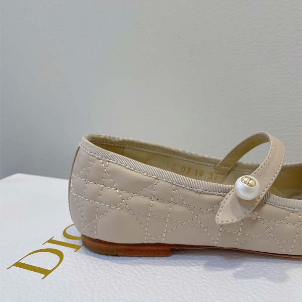 Christian Dior, Women's Ballet Flat, Beige