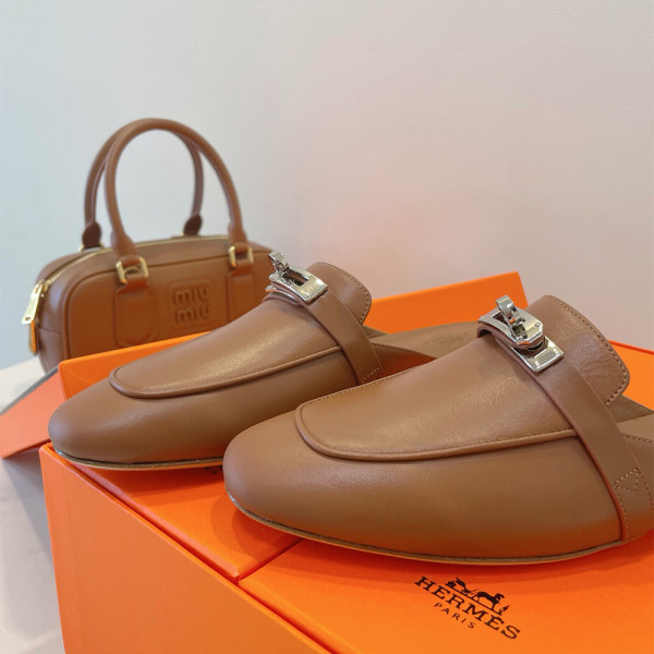 Hermes, Oz Mule, Women's Slipper, Camel