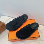 Hermes, Go Mule, Women's Slipper, Black