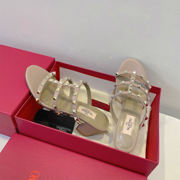 Valentino, Rockstud, Women's Slipper, Beige