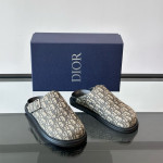Christian Dior, Aqua, Men's Slipper, Brown