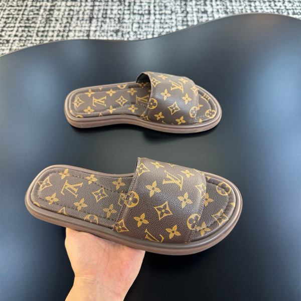 Louis Vuitton, Women's Slipper, Brown