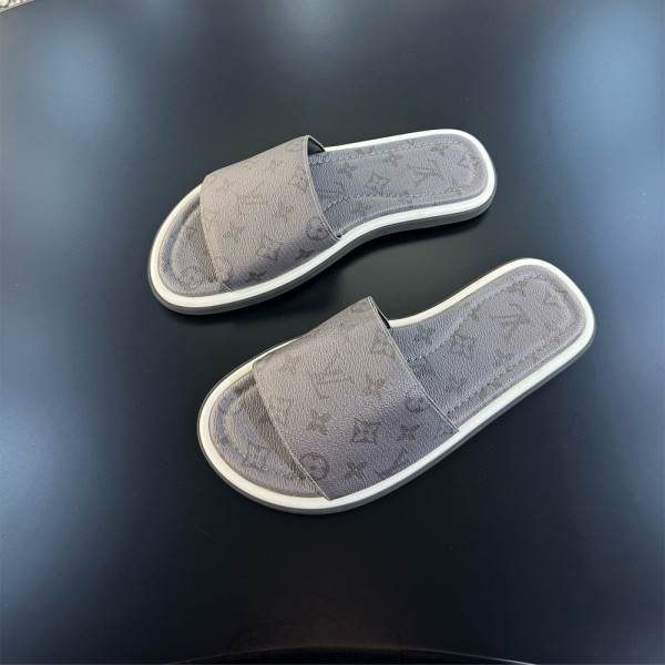Louis Vuitton, Women's Slipper, Grey