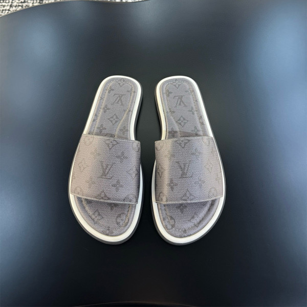 Louis Vuitton, Women's Slipper, Grey