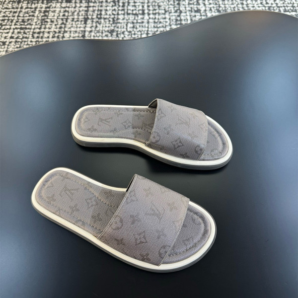 Louis Vuitton, Women's Slipper, Grey
