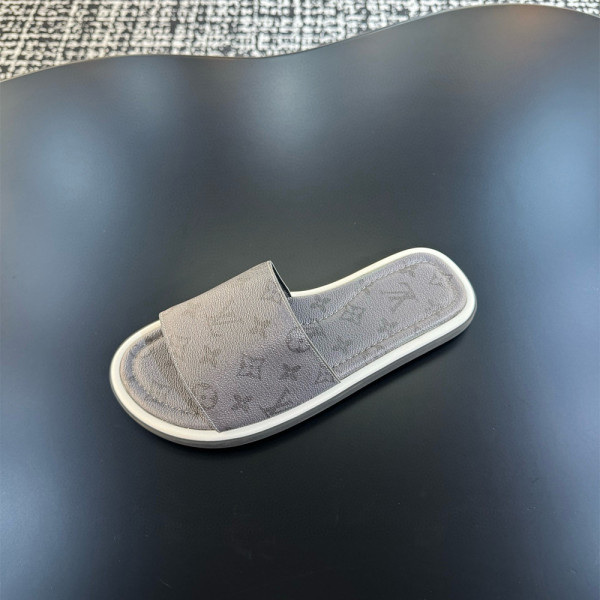 Louis Vuitton, Women's Slipper, Grey
