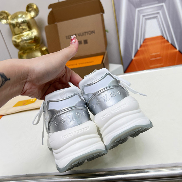 Louis Vuitton, Run 55, Women's Sneaker, White