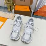 Louis Vuitton, Run 55, Women's Sneaker, Grey