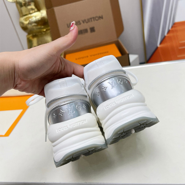 Louis Vuitton, Run 55, Women's Sneaker, Grey