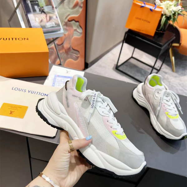 Louis Vuitton, Run 55, Women's Sneaker, Beige