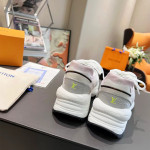 Louis Vuitton, Run 55, Women's Sneaker, Beige