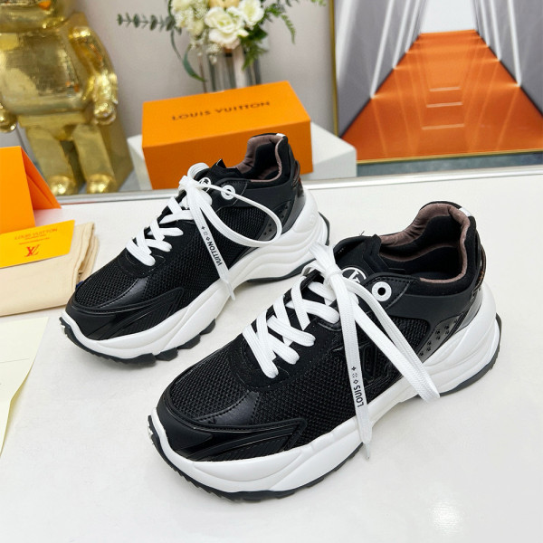 Louis Vuitton, Run 55, Women's Sneaker, Black