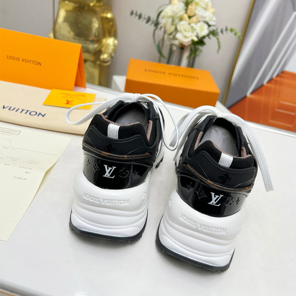 Louis Vuitton, Run 55, Women's Sneaker, Black