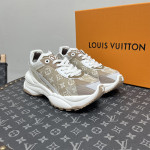 Louis Vuitton, Run 55, Women's Sneaker, Beige