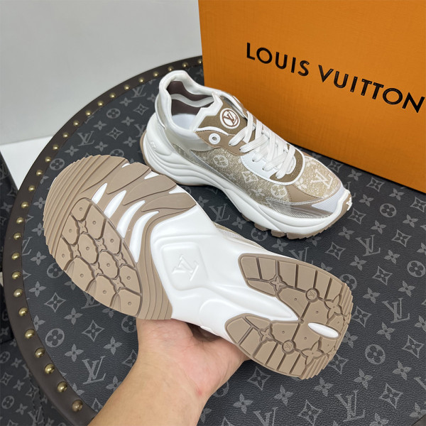 Louis Vuitton, Run 55, Women's Sneaker, Beige