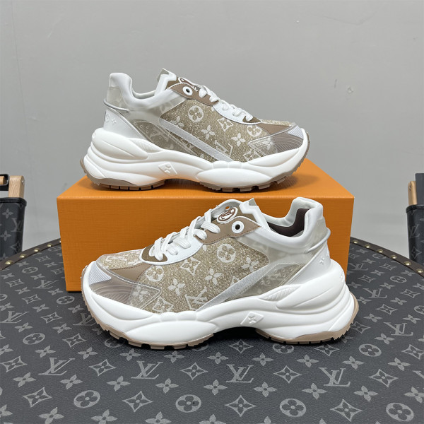 Louis Vuitton, Run 55, Women's Sneaker, Beige