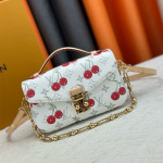 Louis Vuitton, Pochette Metis, Women's Bag, White