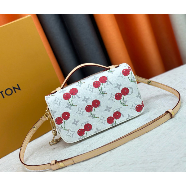Louis Vuitton, Pochette Metis, Women's Bag, White